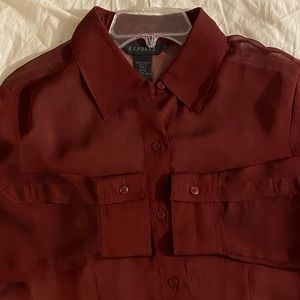 Burgundy button down long sleeve dress-up shirt❤️